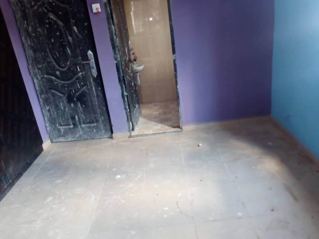 3 Bedroom Flat @ GRA ENUGU BY ARIA ROAD EXT